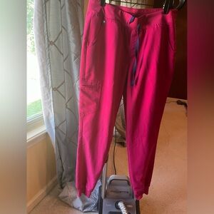 FIGS women’s scrubs pant